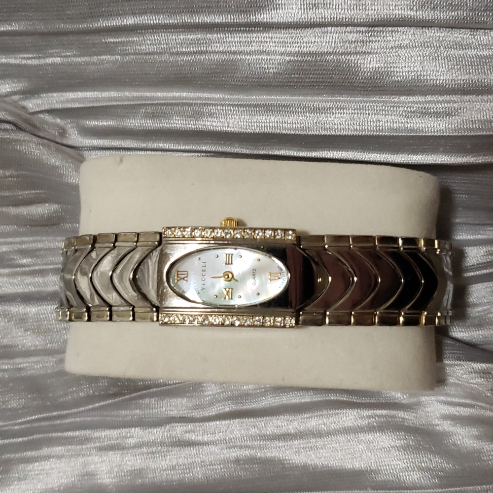 VECCELI Silver & Rhinestone Watch